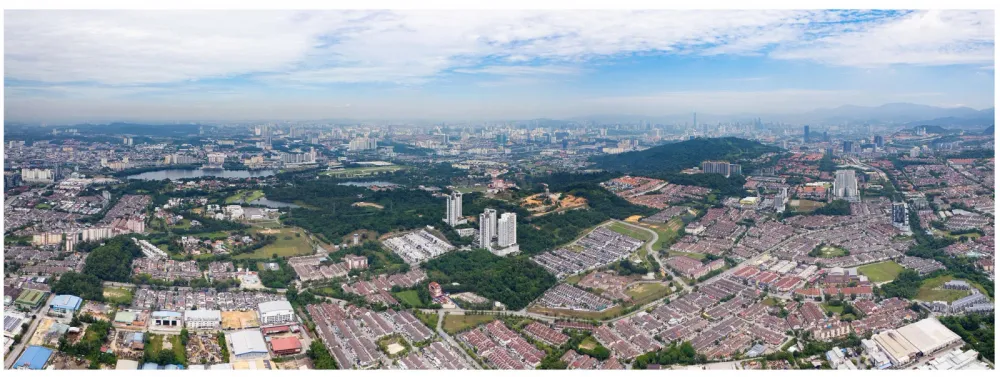 蕉赖首都镇凭借其地理优势，吸引了大量投资和人口流入，未来的发展潜力不容小觑。随著基础设施的完善和房地产市场的繁荣，这个小市镇将继续成为购房者追逐的热门地区